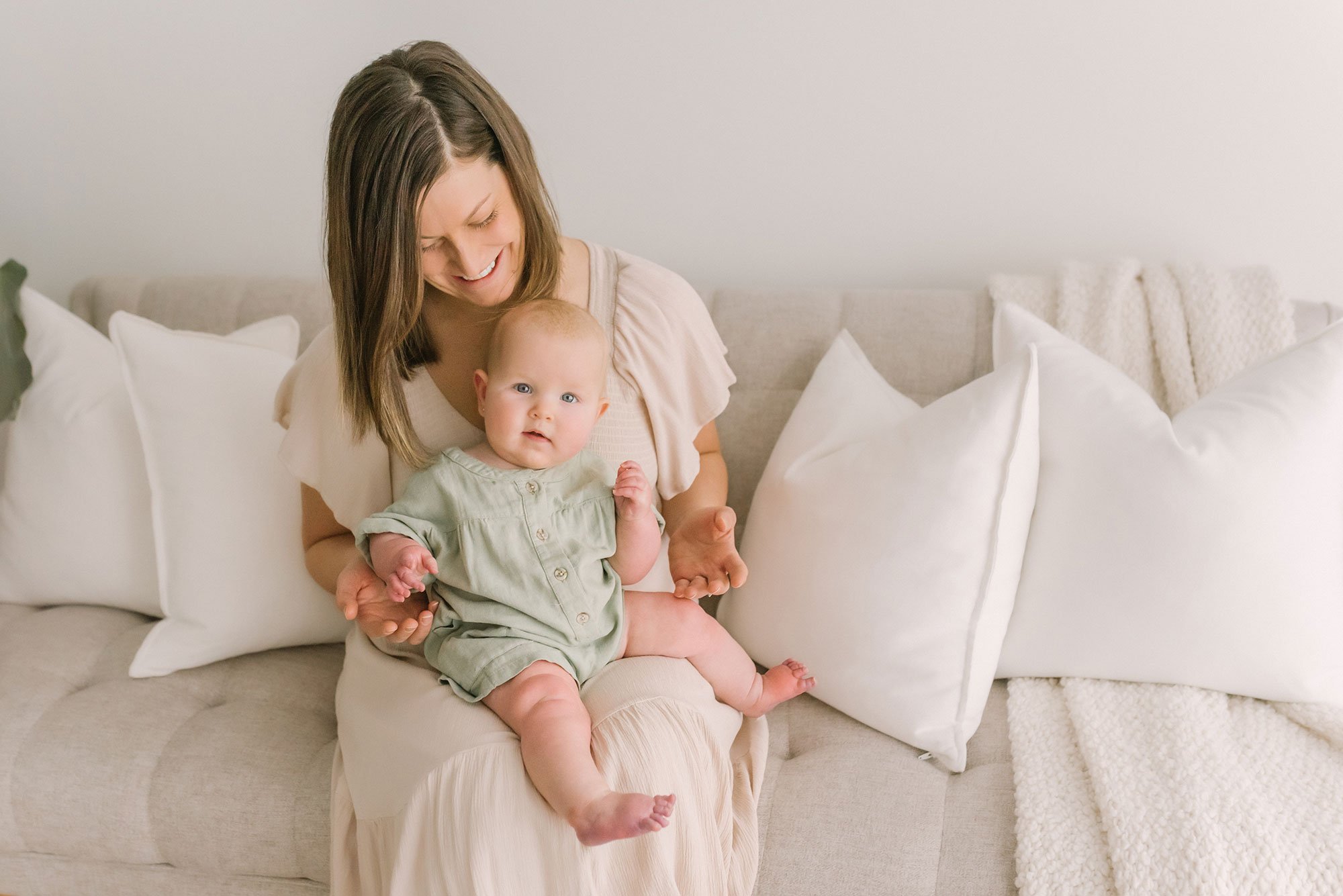 Mom hotsell six months